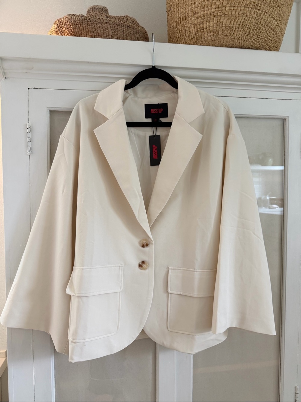 tailored kimono sleeve oversized blazer cream brand new